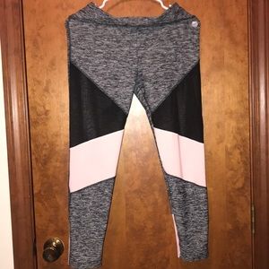 athletic leggings hollister